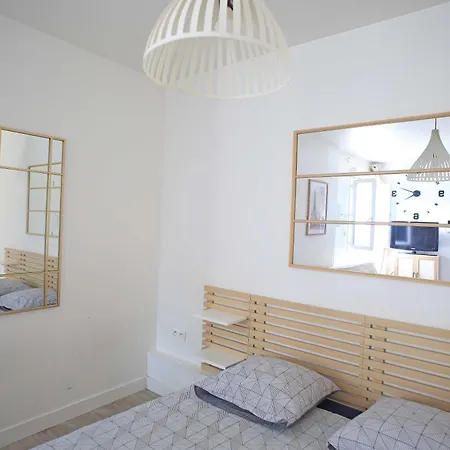 Grand Studio, Comfortable, Proche De Paris Διαμέρισμα *
