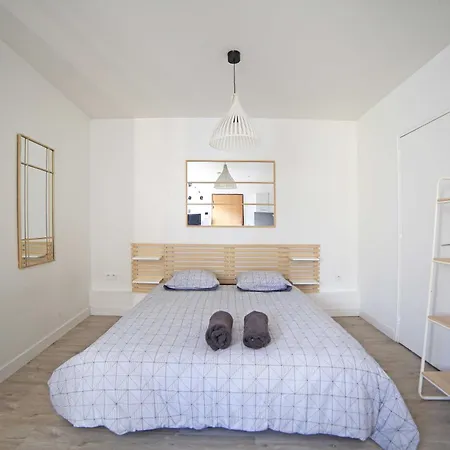 Διαμέρισμα Grand Studio, Comfortable, Proche De Paris *